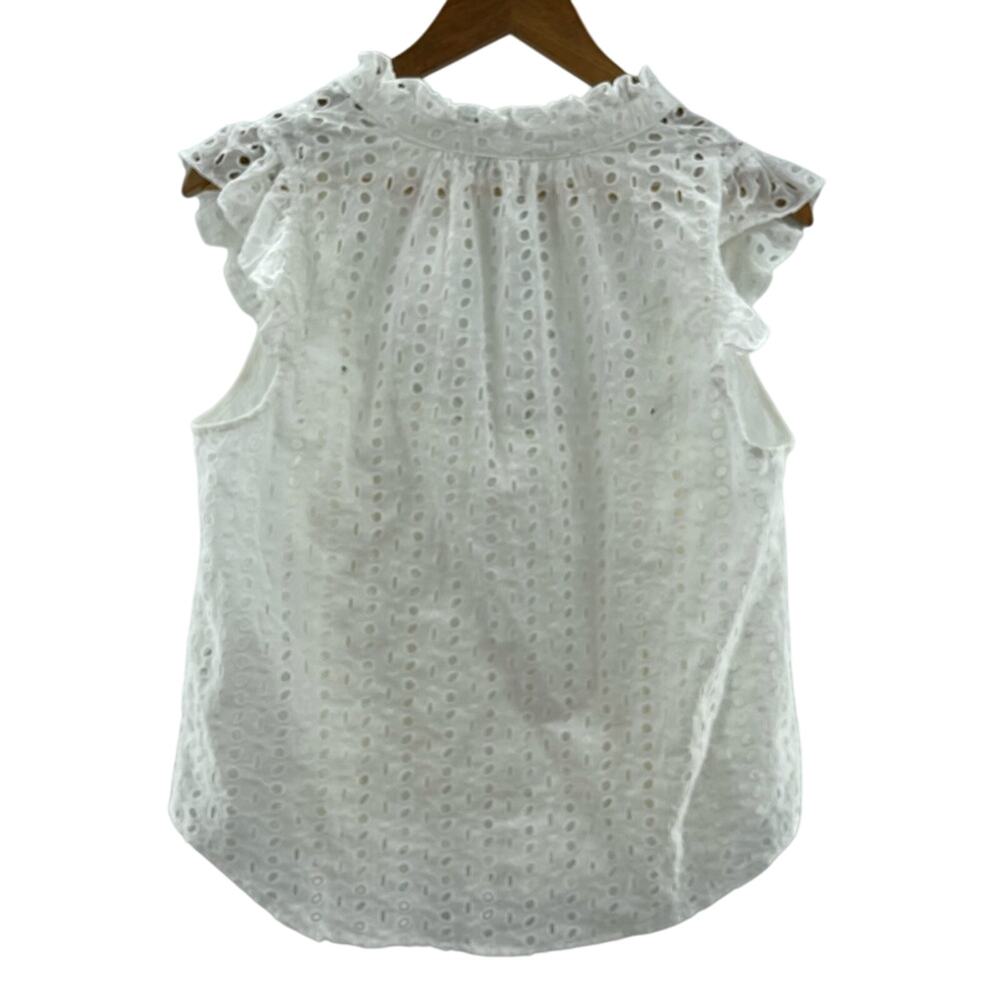 Evereve Calista Eyelet Ruffle Sleeveless Button Down Boho Blouse Size Medium - Picture 8 of 14